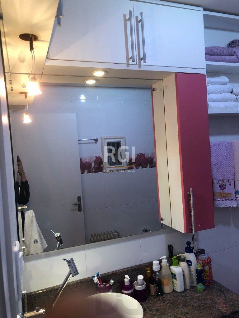Apartamento para Venda - 80m², 2 dormitórios, 1 vaga - Menino Deus — foto 22