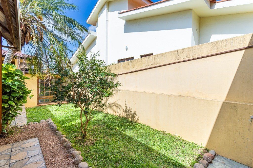 Casa no bairro Petrópolis de 3 dormitórios — foto 38