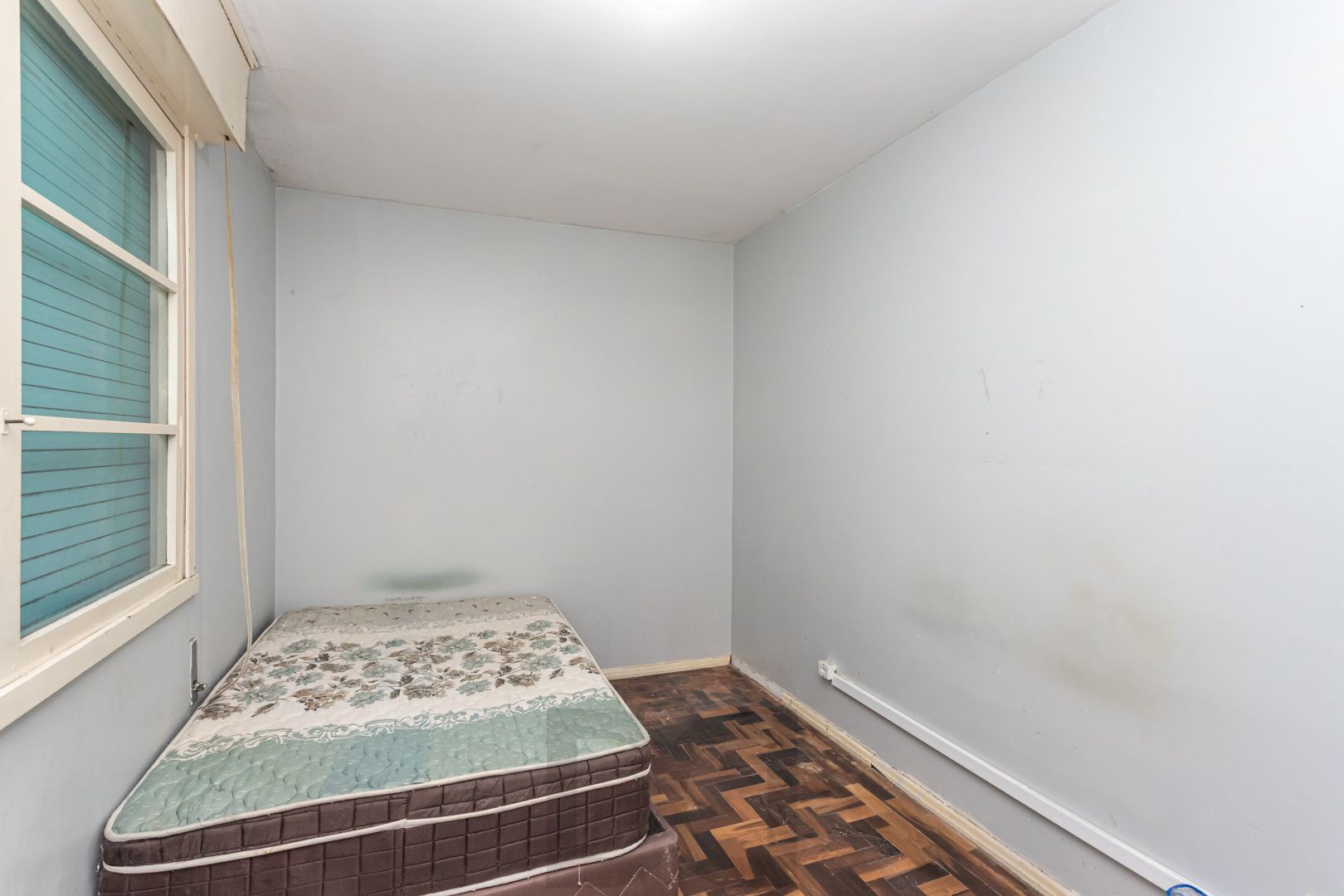 Apartamento no bairro Teresópolis de 3 dormitórios e vaga rotativa DESOCUPADO — foto 7