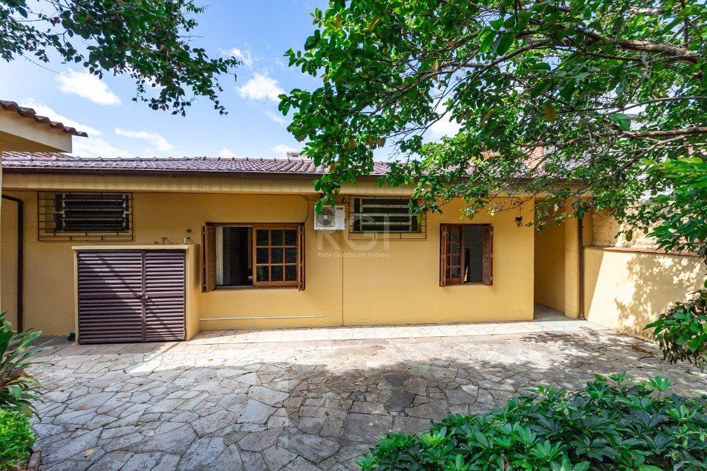 Casa no bairro Petrópolis de 3 dormitórios — foto 44
