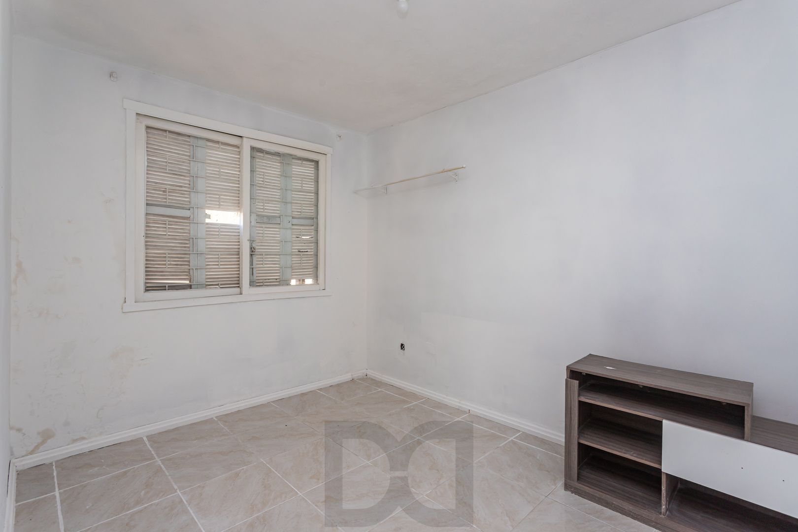 Apartamento no bairro Teresópolis de 2 dormitórios térreo com pátio — foto 12