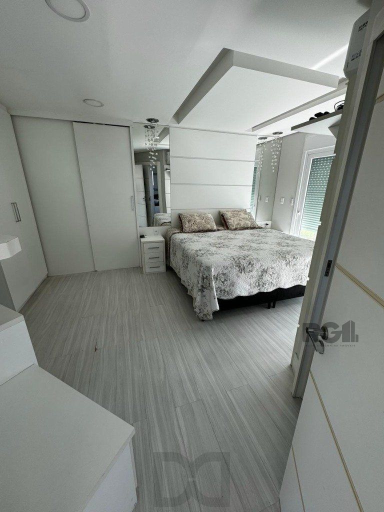 Casa de altíssimo padrão na zona norte de Porto Alegre. — foto 17