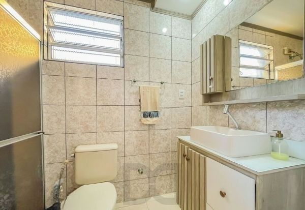 Casa no bairro Cavalhada de 3 dormitórios e 3 vagas — foto 11