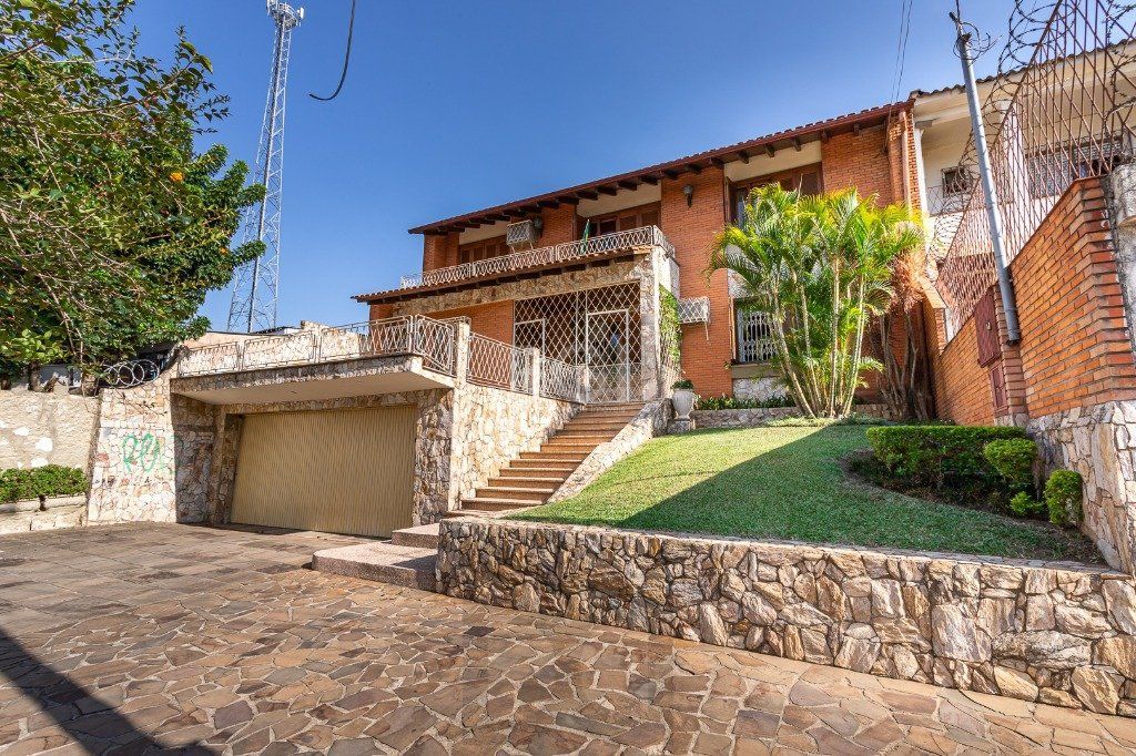 Casa sobrado no Partenon de 3 dormitórios e amplo pátio — foto 79