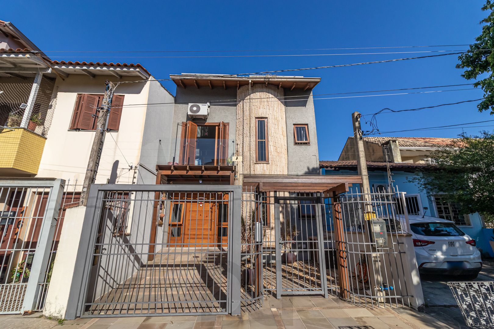 Casa com 3 Quartos à venda, 141m² - Hípica — foto 1