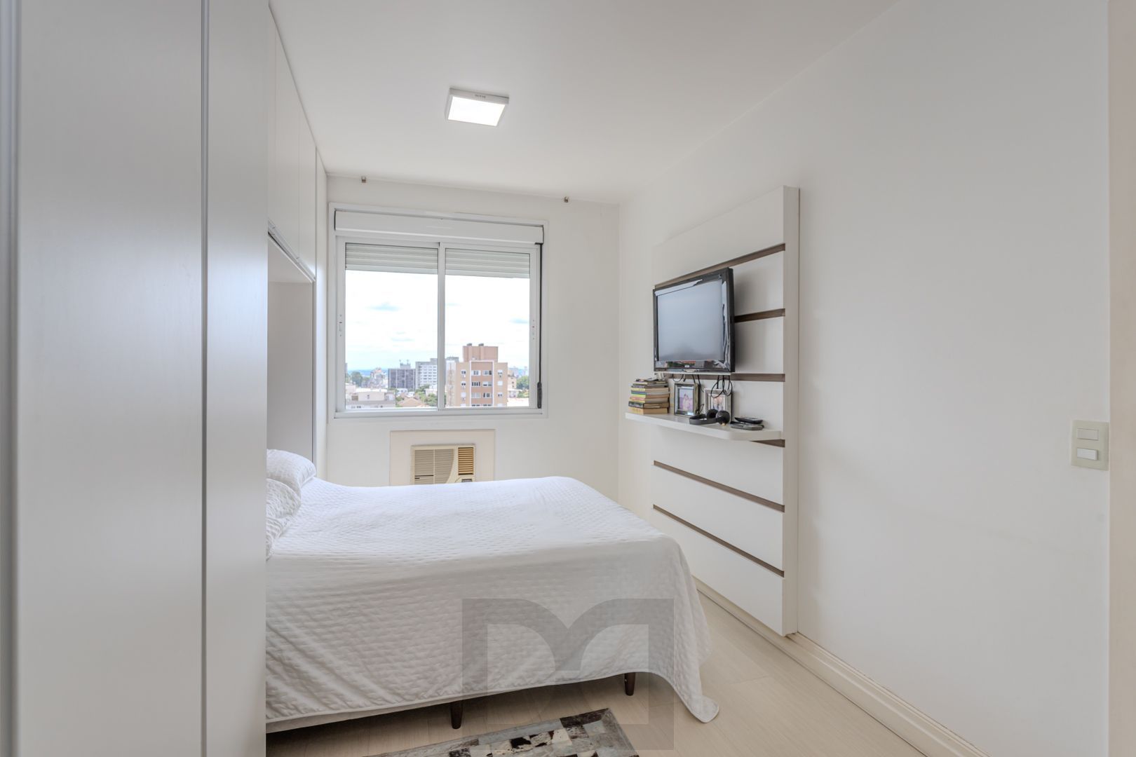 Belíssimo apartamento 100% mobiliado e decorado!! — foto 14