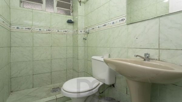Apartamento no bairro Santa Cecilia de 2 dormitórios DESOCUPADO — foto 9