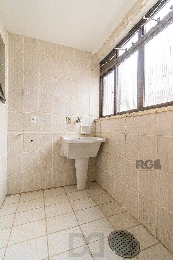 Apartamento no bairro Petrópolis de 2 dormitórios e vaga — foto 23