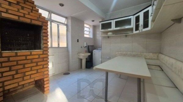 Apartamento no bairro Medianeira de 3 dormitórios DESOCUPADO — foto 17