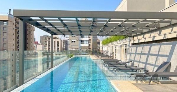 Apartamento no bairro Auxiliadora de 2 dormitórios vaga e infra DESOCUPADO — foto 25