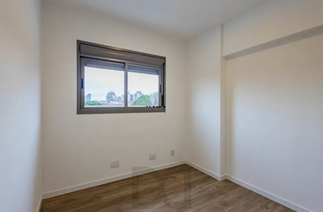 Apartamento novo na Vila Ipiranga de 2 dormitórios e vaga e infra DESOCUPADO — foto 8