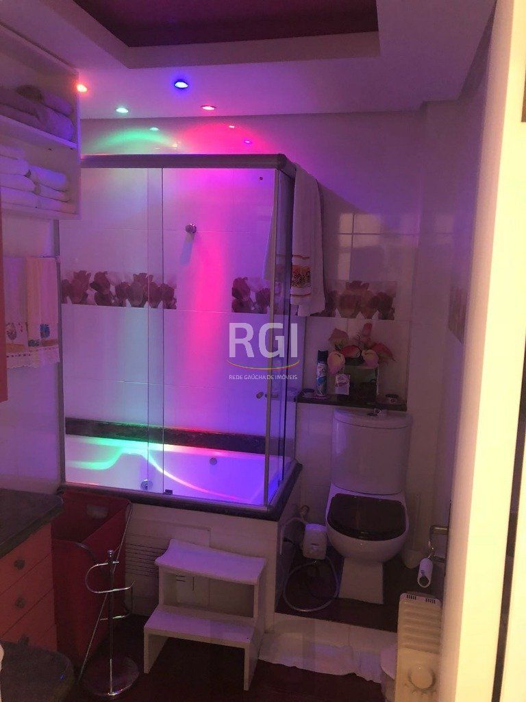 Apartamento para Venda - 80m², 2 dormitórios, 1 vaga - Menino Deus — foto 19