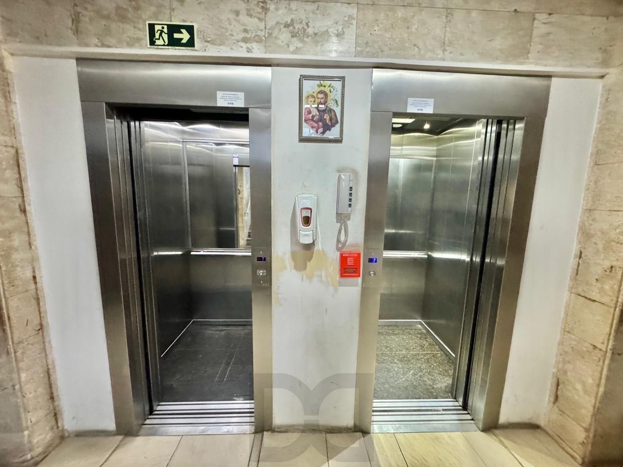 Apartamento no Centro de 3 dormitórios DESOCUPADO — foto 21