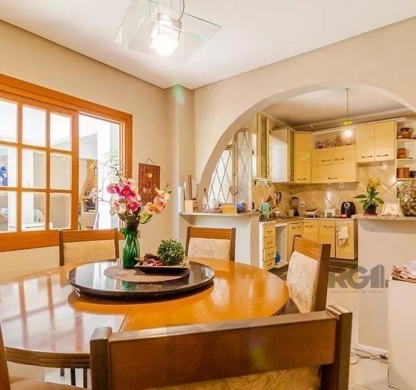 Casa sobrado no Partenon de 4 dormitórios e 2 vagas — foto 7