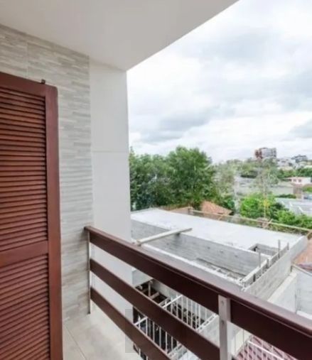Casa / sobrado no bairro Jardim Itu de 3 dormitórios e pátio com piscina — foto 25