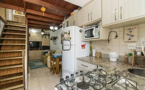 sala comercial transformada em Stúdio com mezanino de 1 dormitório — foto 1
