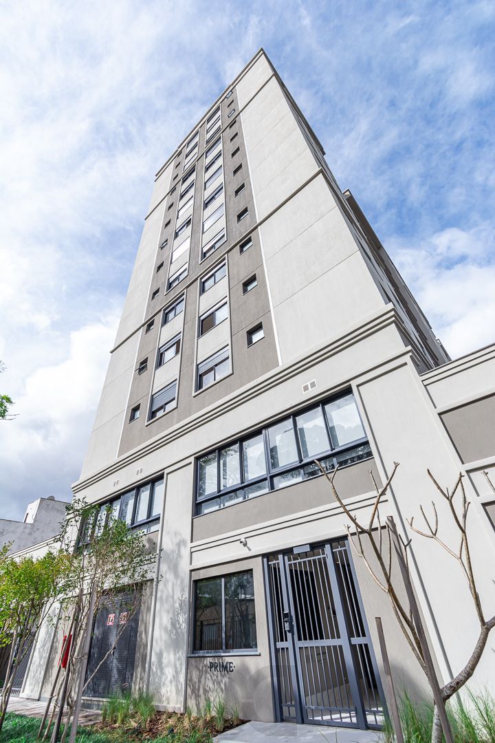 Apartamento 02 dormit com suíte e 01 vaga, no bairro Azenha, em Porto Alegre. — foto 49
