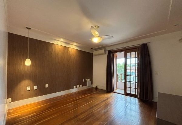 casa sobrado na Medianeira com 4 dormitórios — foto 19