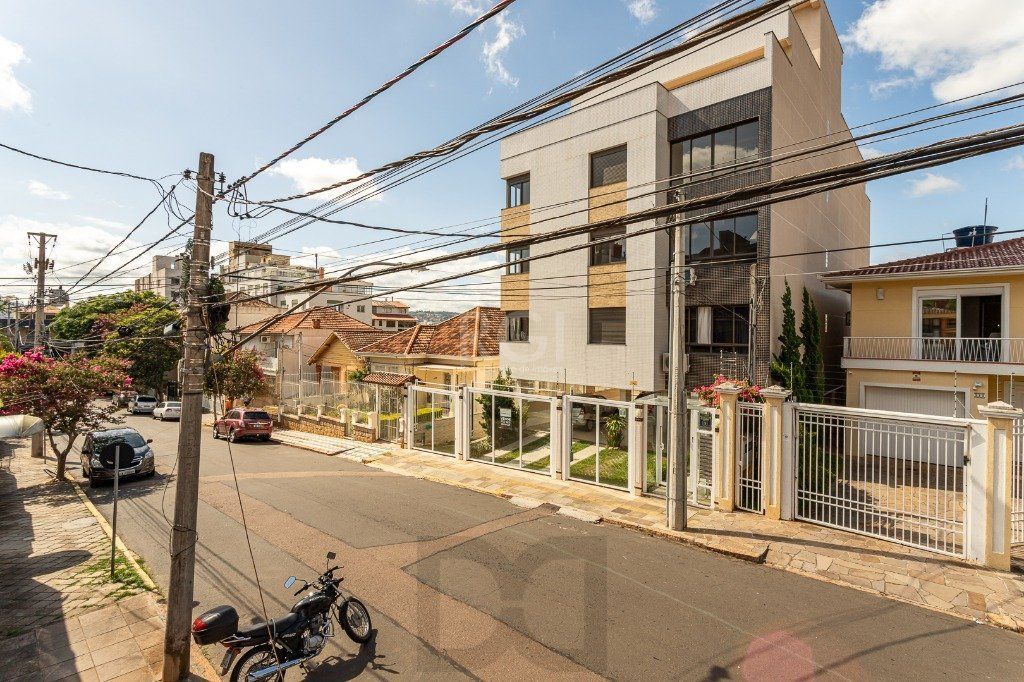 Casa no bairro Petrópolis de 3 dormitórios — foto 59