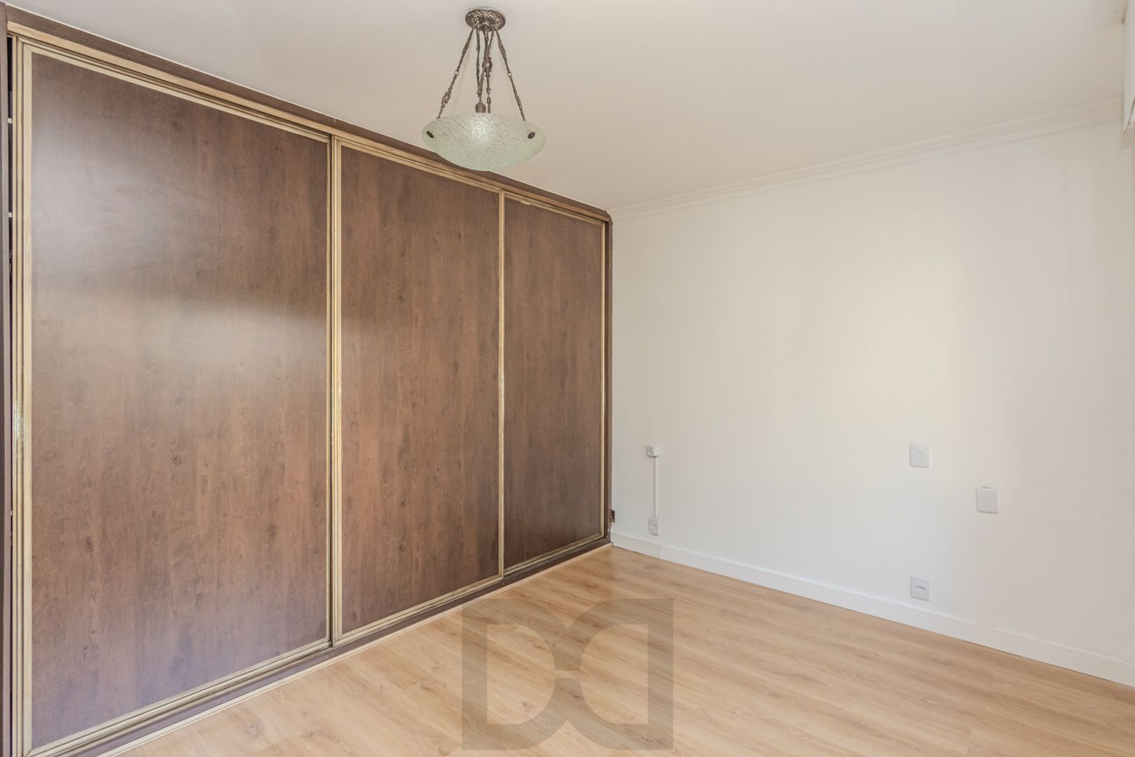 Apartamento no Moinhos de Vento de 3 dormitórios vaga e infra DESOCUPADO — foto 20