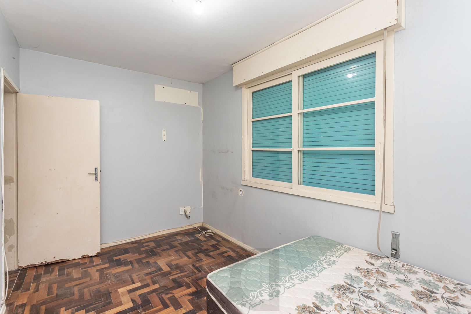 Apartamento no bairro Teresópolis de 3 dormitórios e vaga rotativa DESOCUPADO — foto 8