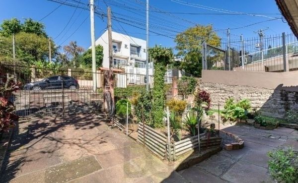 Terrno para venda no bairro Tristeza com 366m² — foto 2