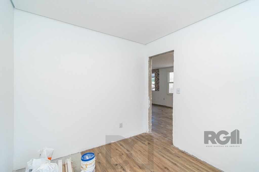 Casa no bairro Cristal de 3 dormitórios — foto 10