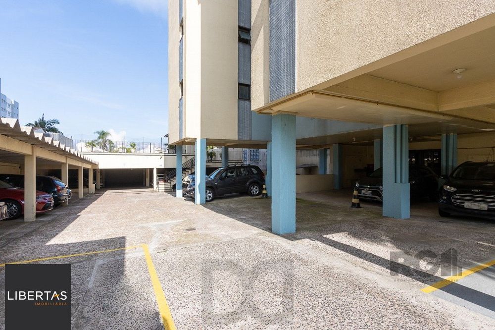 Apartamento amplo no bairro Tristeza de 3 dormitórios e 2 vagas — foto 24
