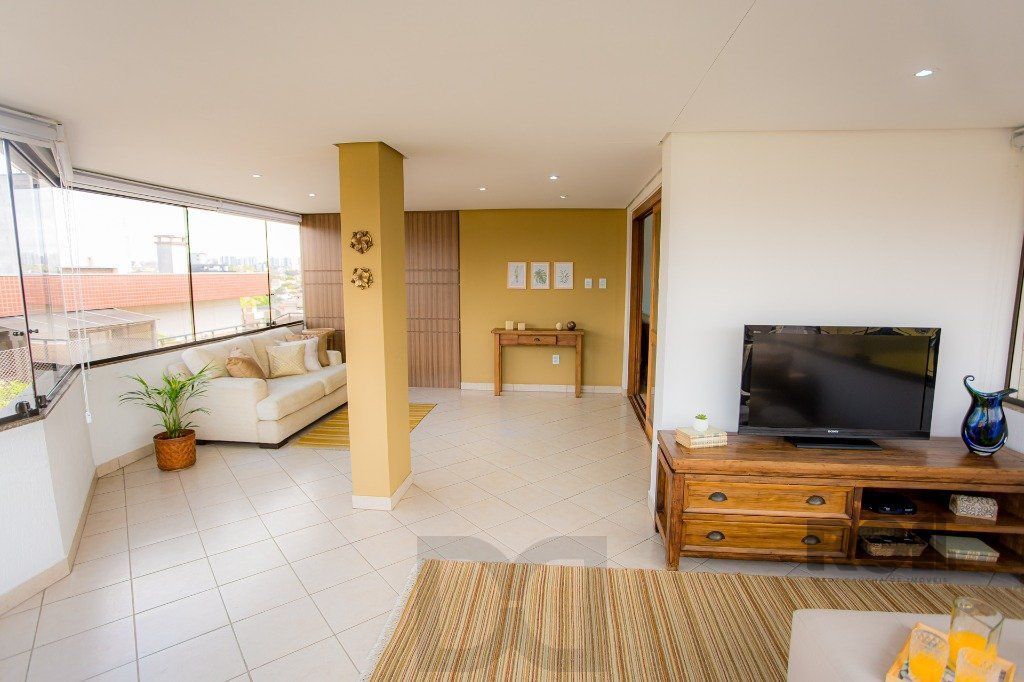 Cobertura no Jardim Planalto, de 3 dormitórios e 2 vagas com 260m² — foto 11