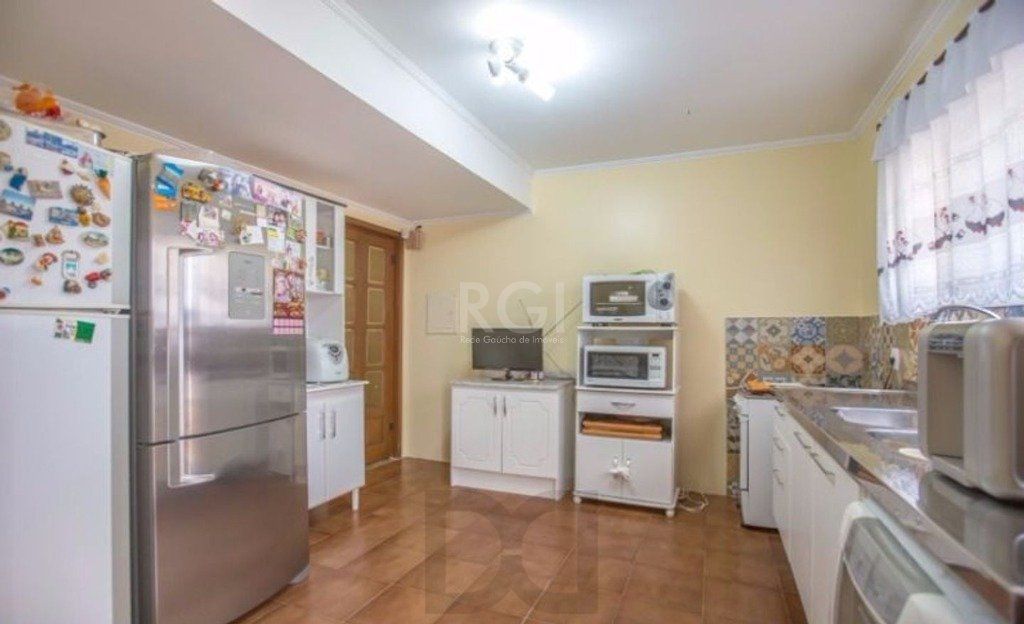 Casa para Venda - 309m², 3 dormitórios, sendo 1 suites, 3 vagas - Medianeira — foto 13