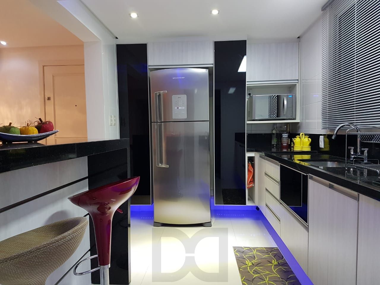 Apartamento 2 dormitórios todo mobiliado Jardim Planalto — foto 7