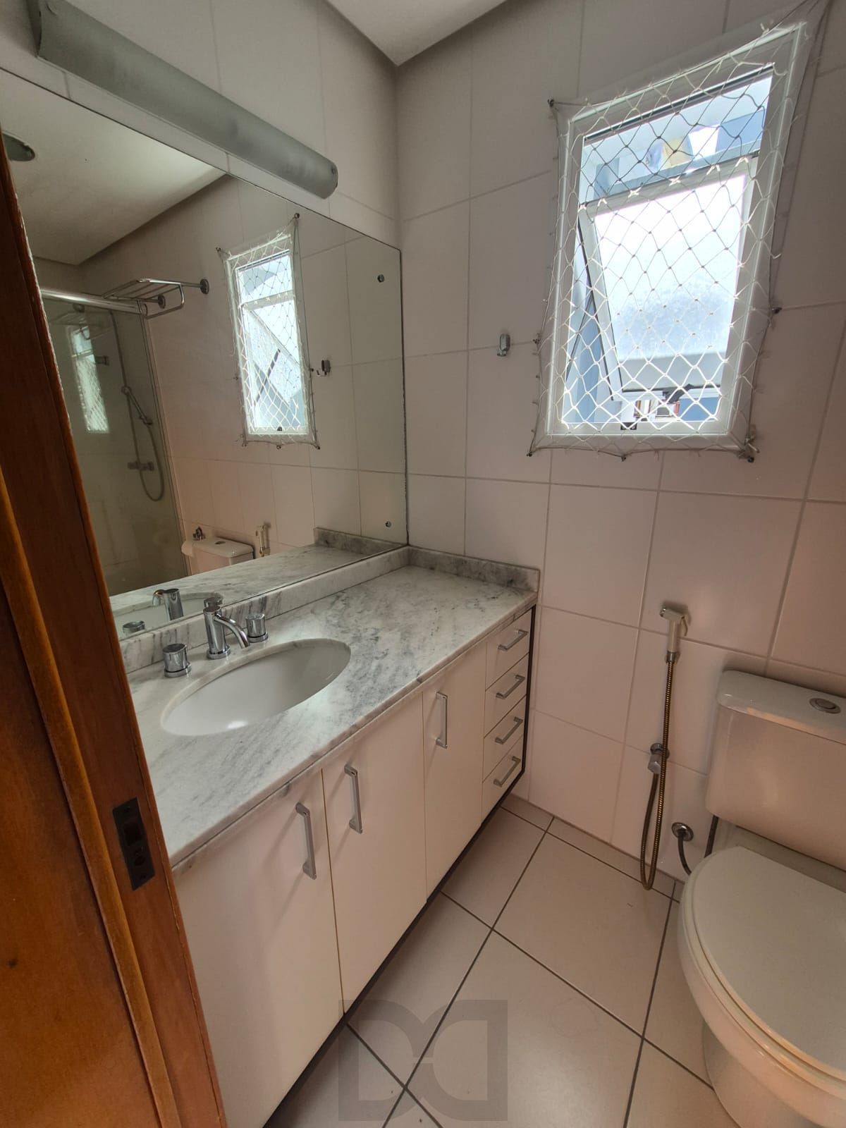 Apartamento no Centro de 2 dormitórios e 2 vagas — foto 15