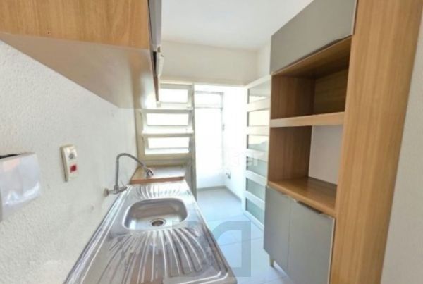 Apartamento no bairro Higienópolis de 1 dormitório e vaga DESOCUPADO — foto 10