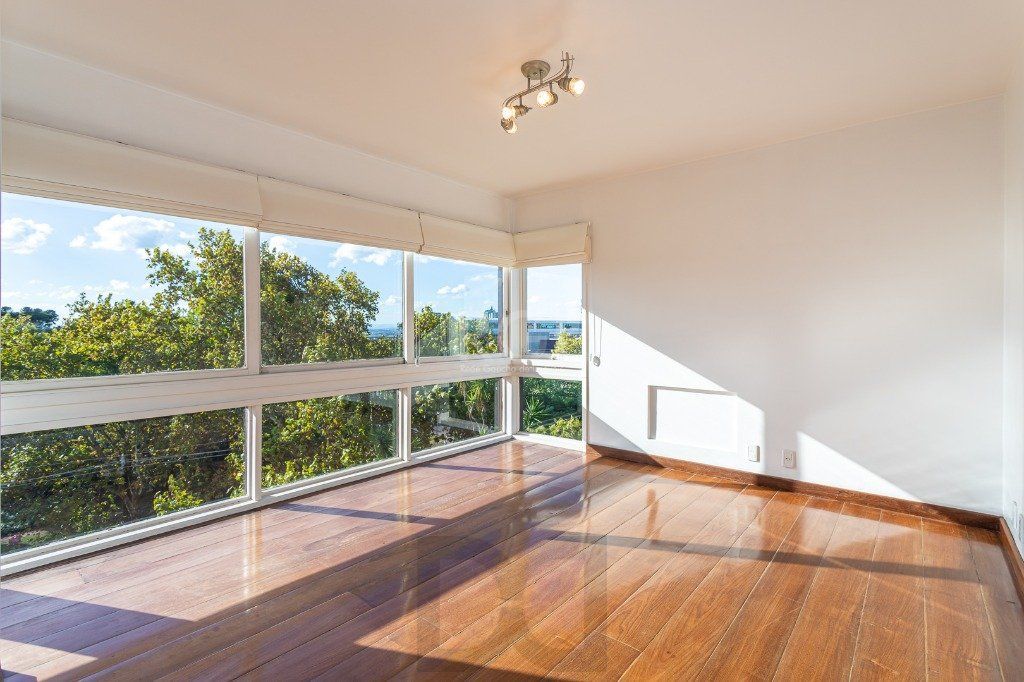 Apartamento no bairro Higienópolis com 190m² de 3 dormitórios e 2 vagas — foto 4