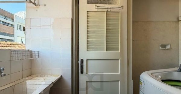 Apartamento de 2 dormitórios no bairro Independência — foto 9