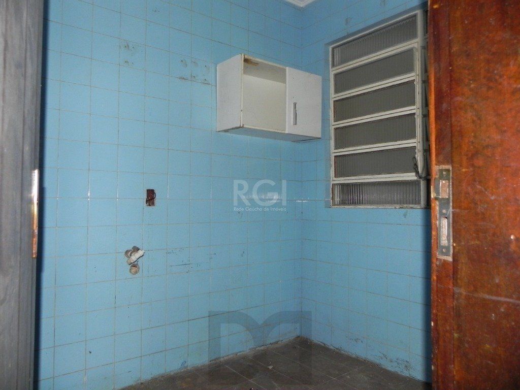 Casa para Venda - 110m², 4 dormitórios, sendo 1 suites, 4 vagas - Jardim Itu — foto 17