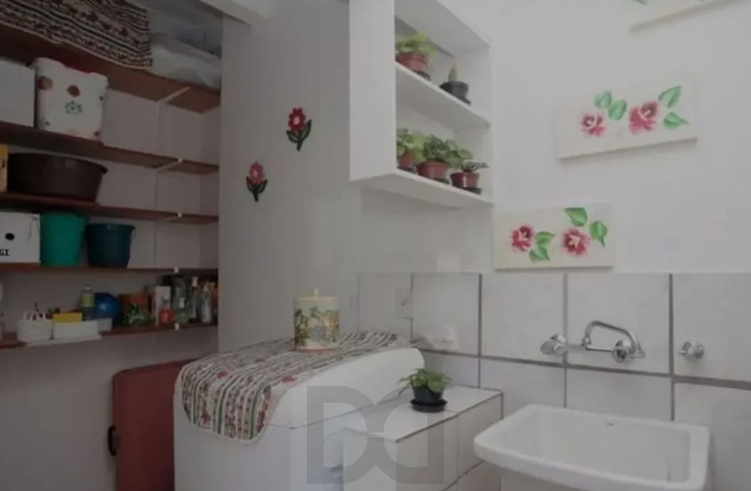 Apartamento no Centro de 2 dormitórios — foto 8