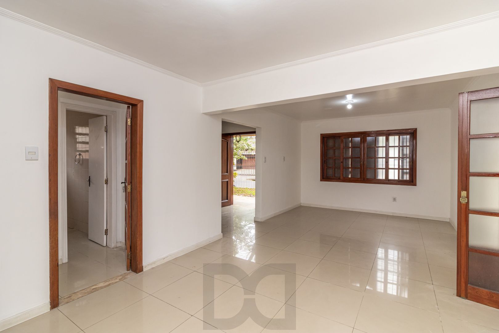 Casa no bairro Sarandi com 4 dormitórios e 4 vagas — foto 27