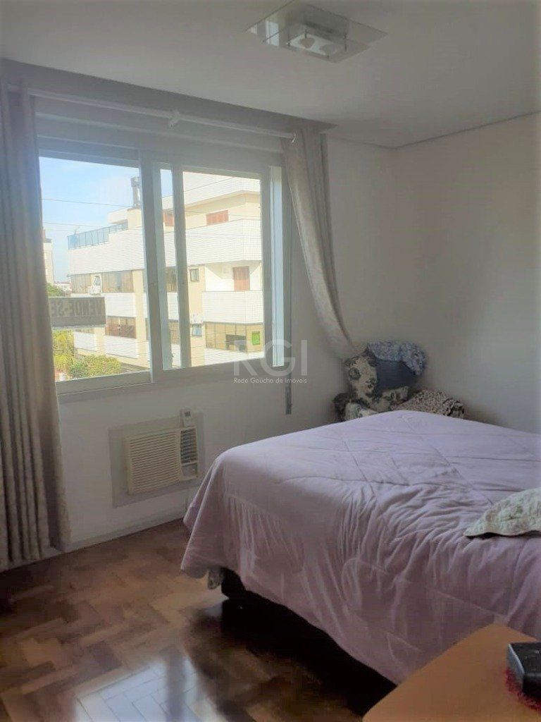 Apartamento no bairro Vila Ipiranga de 2 dormitórios e 2 vagas DESOCUPADO — foto 10