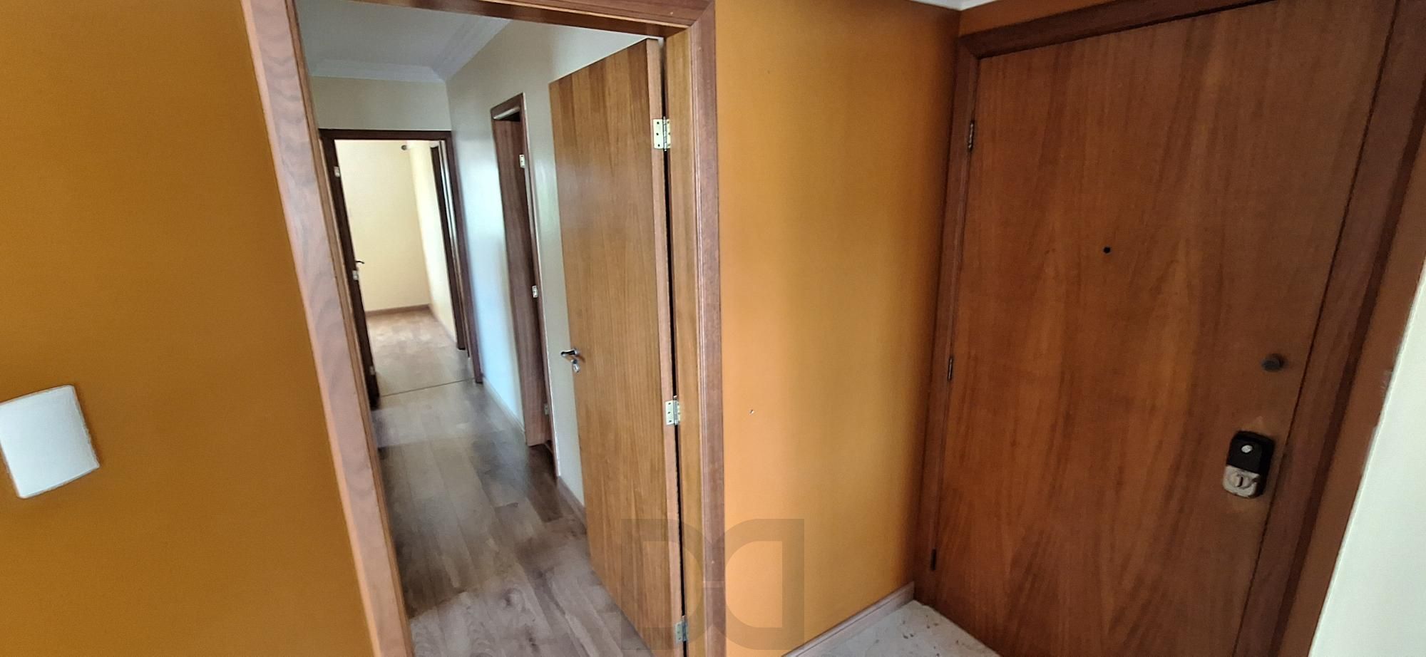 LINDO APARTAMENTO COM VISTAS NA MELHOR LOCALIZAÇÃO DO BAIRRO PETRÓPOLIS — foto 21