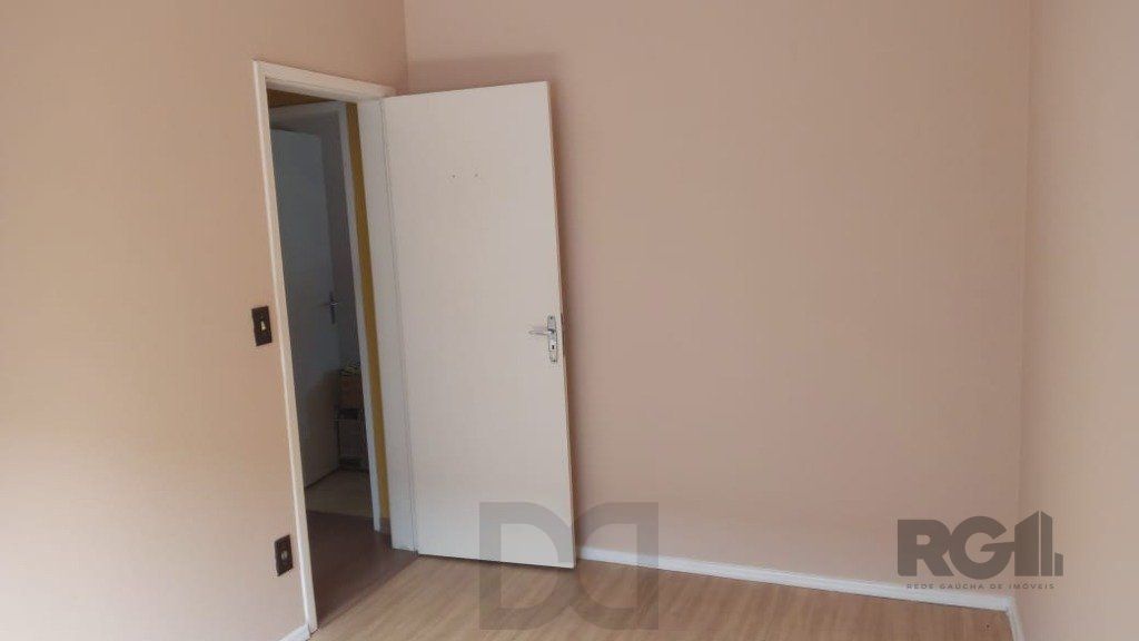 Apartamento de 2 dormitórios no Partenon DESOCUPADO — foto 15