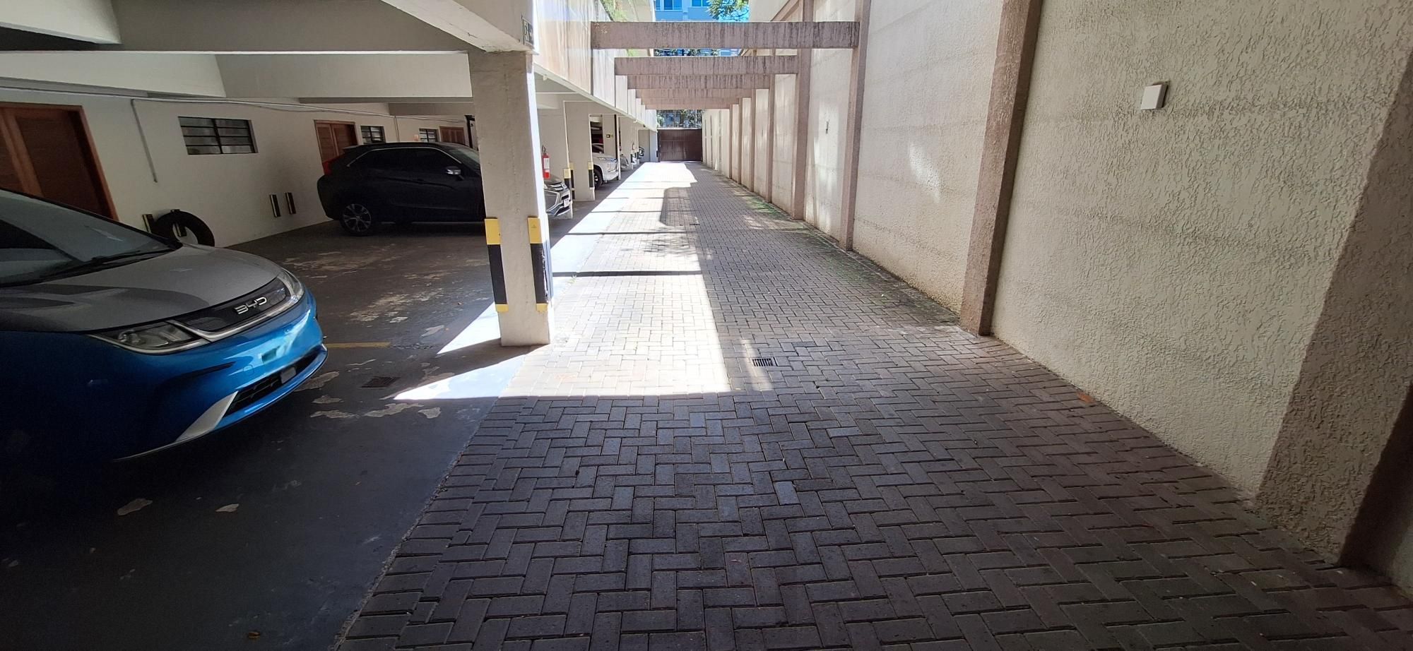 Acesso Interno Garagem