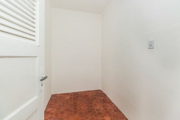 Apartamento de 2 dormitórios no bairro Santa Cecilia DESOCUPADO — foto 19