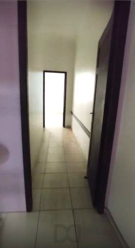 Apartamento no Centro de 3 dormitórios e dependência DESOCUPADO — foto 3