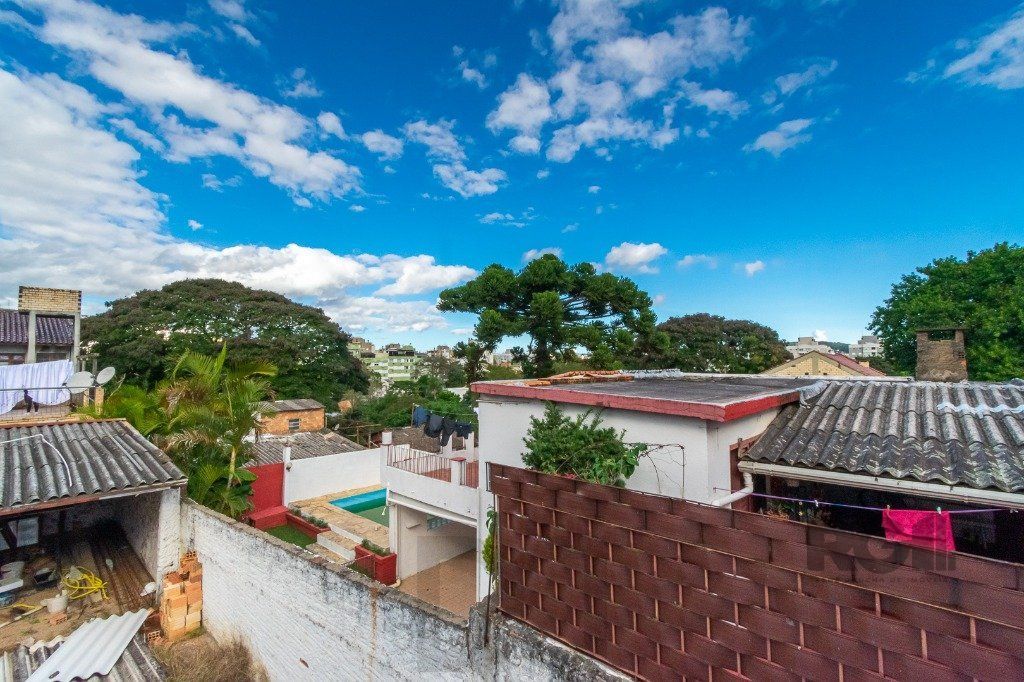 Casa no bairro Cristal de 3 dormitórios — foto 20