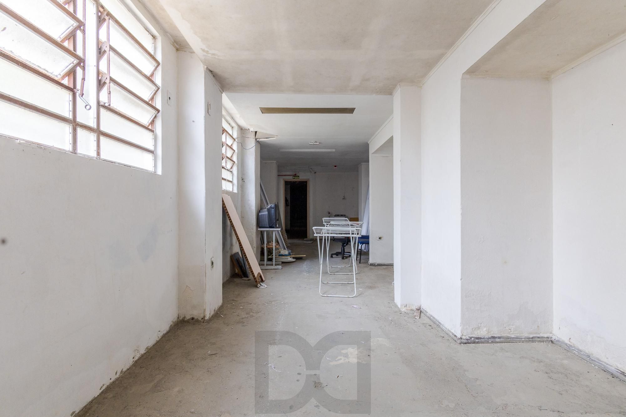 Prédio Comercial no bairro Rio Branco com 912m² — foto 86