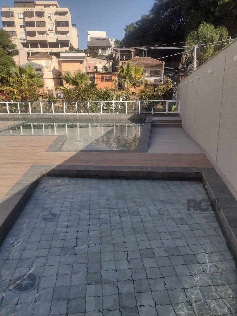 APTO 02 DORM. SUITE 02 VAGAS ELEVADOR , CHURRASQUEIRA, PISCINA — foto 13