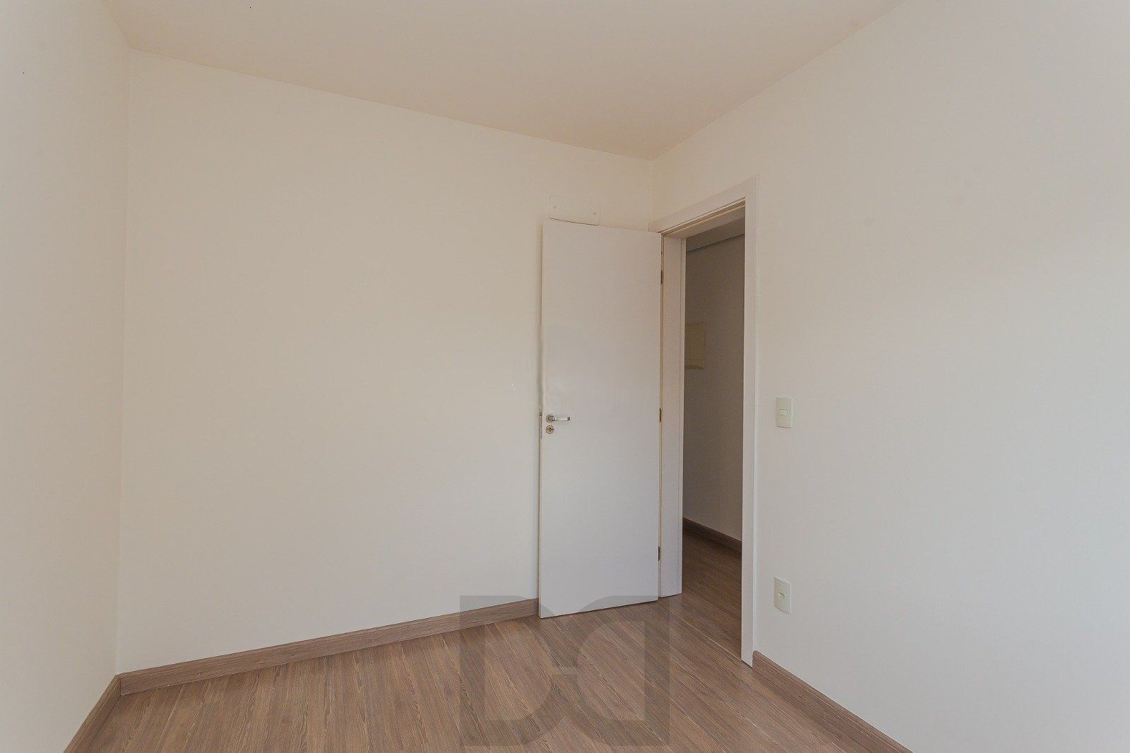 Apartamento 2 dormitórios, 1 suíte, 60m² privativos, 1 vaga coberta, no bairro Higienópolis. — foto 13