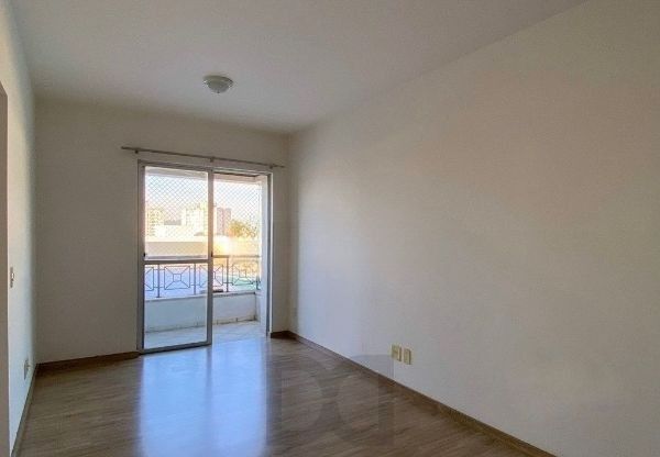 Apartamento na Cavalhada de 2 dormitórios — foto 2