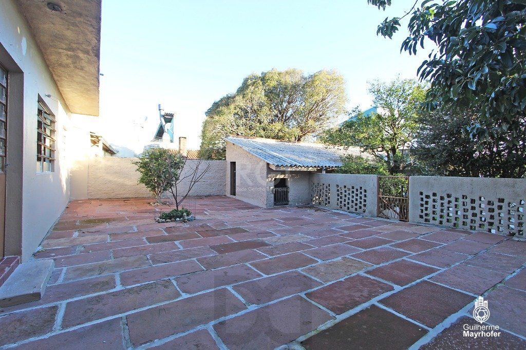 Casa no bairro Cavalhada de 3 dormitórios e amplo pátio — foto 27